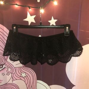 Victoria’s Secret Strapless Flounce Bralette